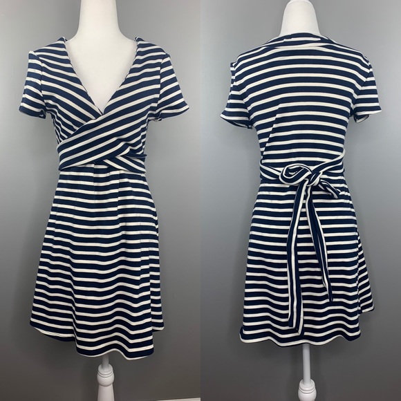 Urban Outfitters navy striped mini dress NWT, M - Picture 2 of 6